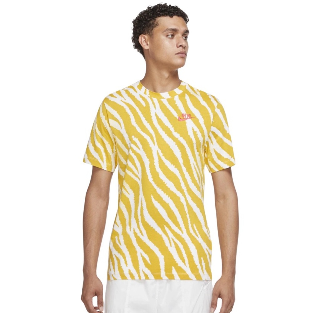 NIKE Tiger Striped AOP T-Shirt sz
3XL Yellow White